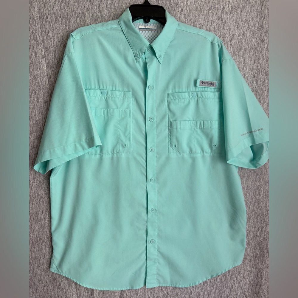 Columbia PFG Tamiami II Men's Size M  Vented Short Sleeve Teal Shirt